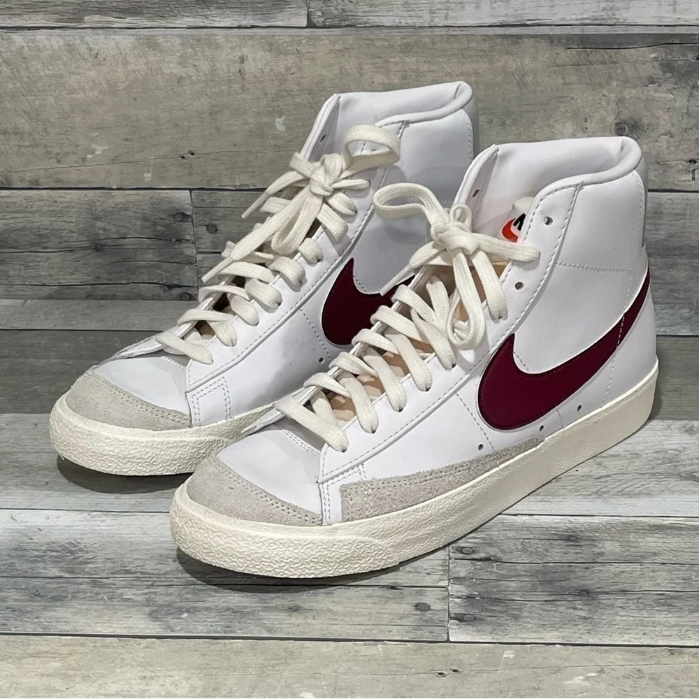 NIKE Blazer Mid '77 Vintage - White & Dark Beet Root - Sz - 8.5 . US Mens - Picture 3 of 12